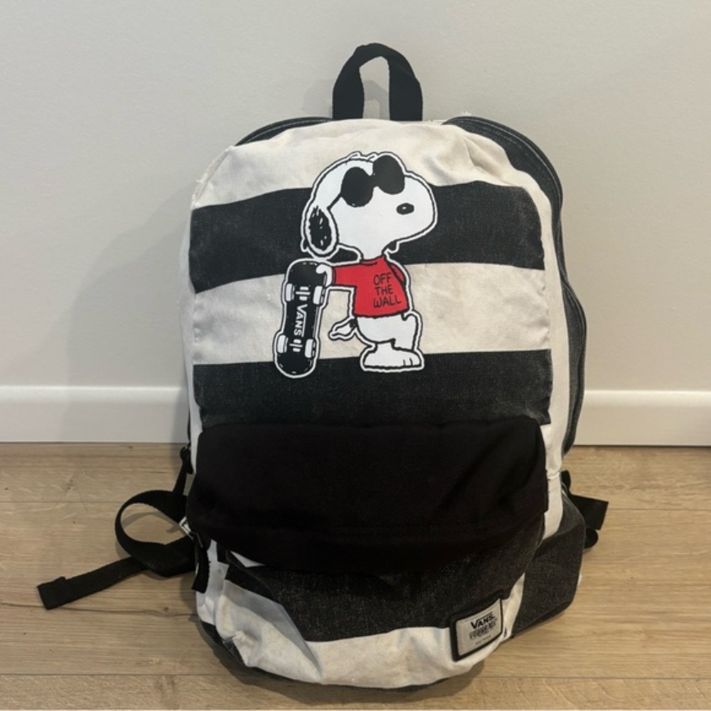 Pre-owned Vans x Peanuts Snoopy “Off the Wall” Backpack